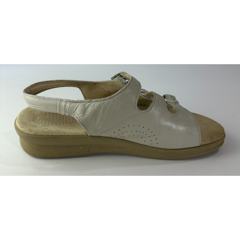 SAS Slingback Triple Buckle Leather Sandals Tripad Comfort Flats Beige Size 9M 9 - Picture 6 of 15